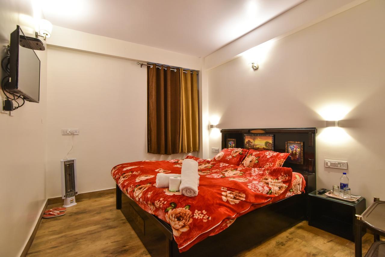 Dhanlaxmi Apartments Shimla Eksteriør bilde