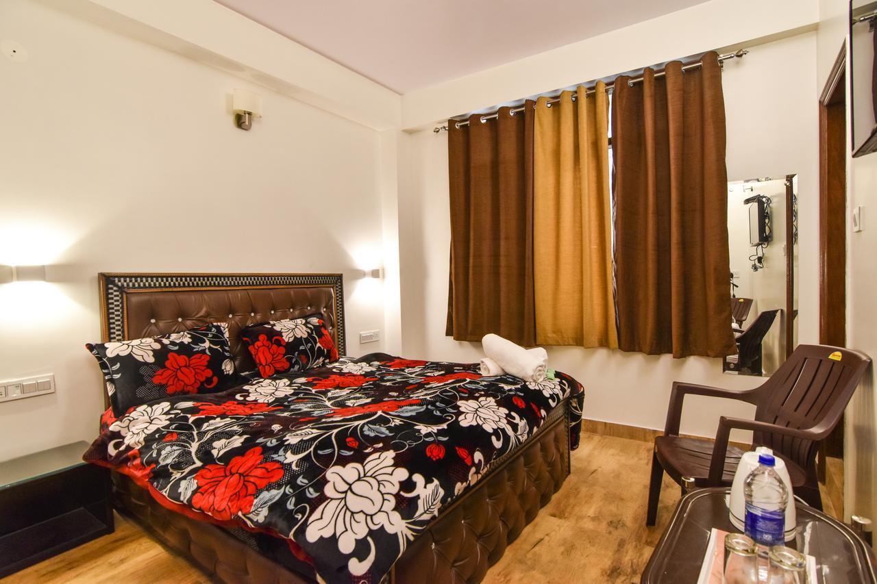 Dhanlaxmi Apartments Shimla Eksteriør bilde